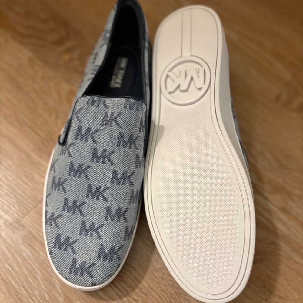 Michael Kors Keaton Signature Logo Slip-On Sneaker